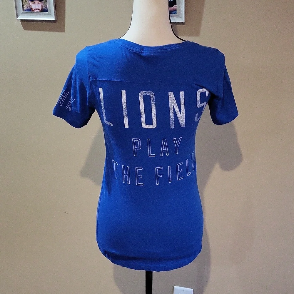Victoria's Secret PINK Detroit Lions Shirt - Picture 6 of 15